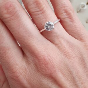 Anillo Emily