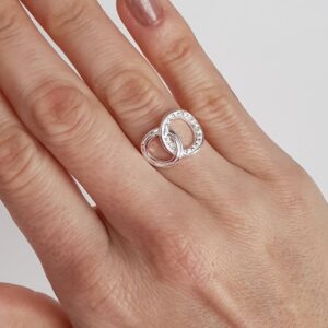 Anillo Elof