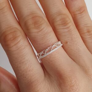 Anillo Corona Corazones
