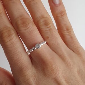 Anillo Bolitas de Plata